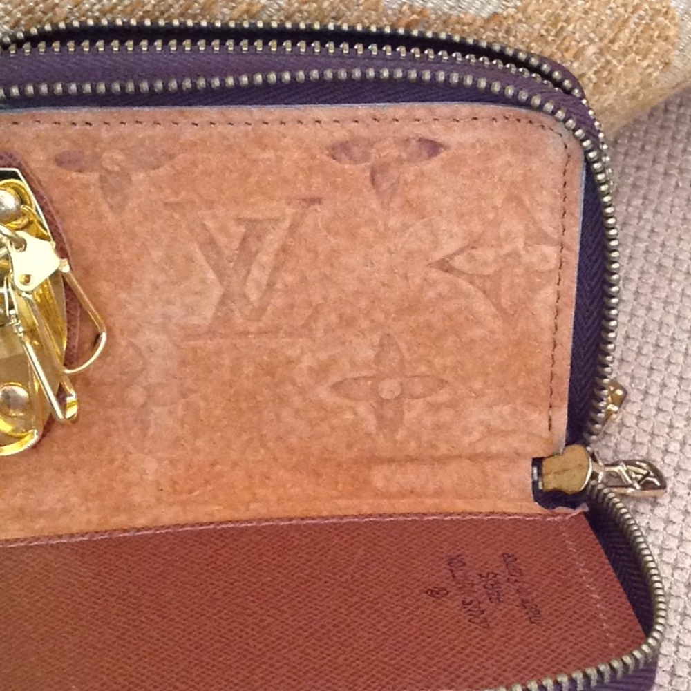 🔥Louis Vuitton - Vintage Key / Zipped Coin Holder - Picture 10 of 10